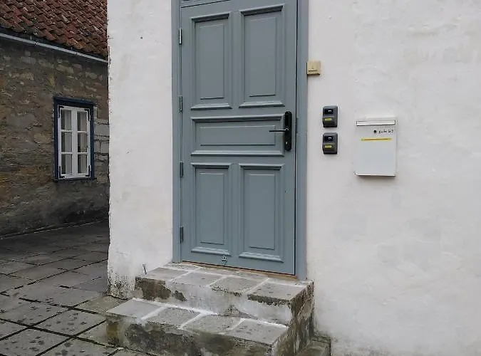 Kauba 6-1 With Sauna And Yacuzzi Κουρεσάαρε